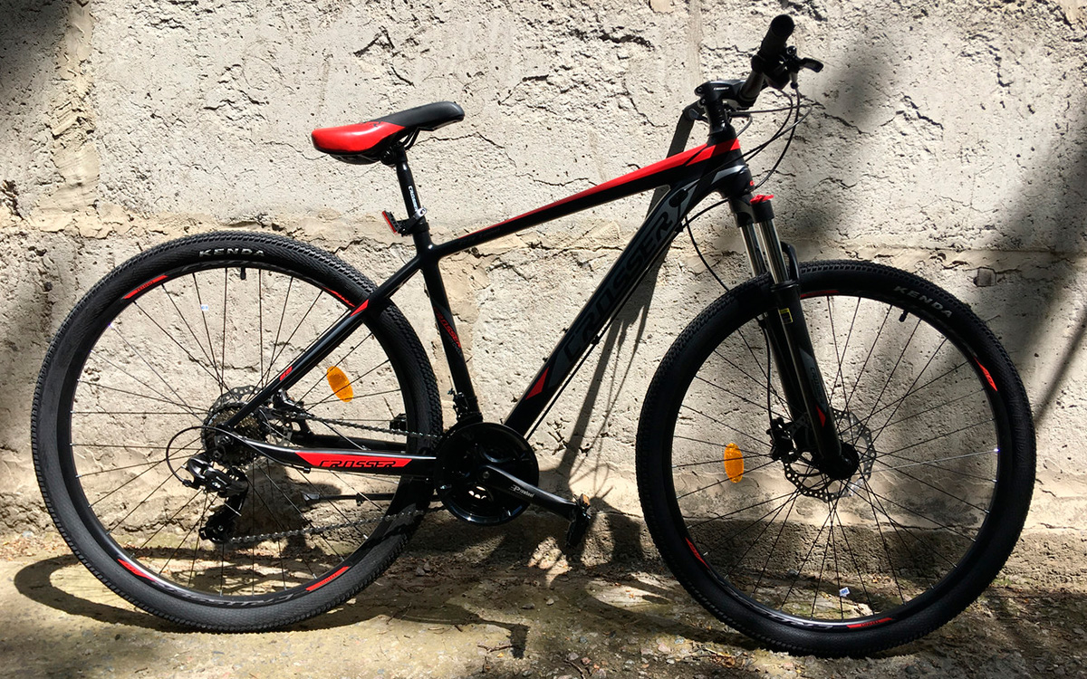 Велосипед Crosser LEON 29" 2021, размер М, Черно-красный